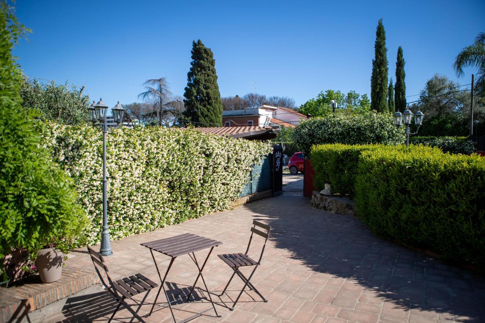 Relais Villa Italia Selcetta Екстериор снимка
