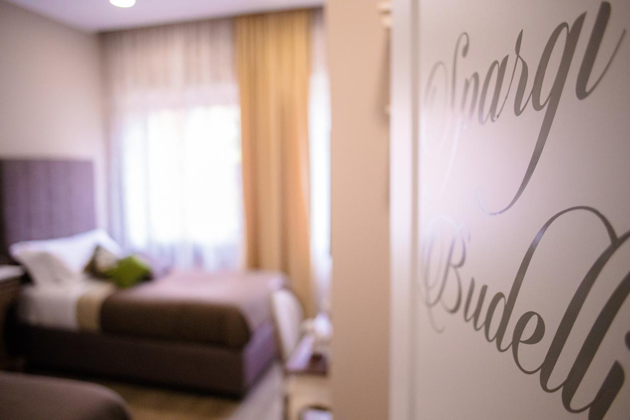 Relais Villa Italia Selcetta Екстериор снимка